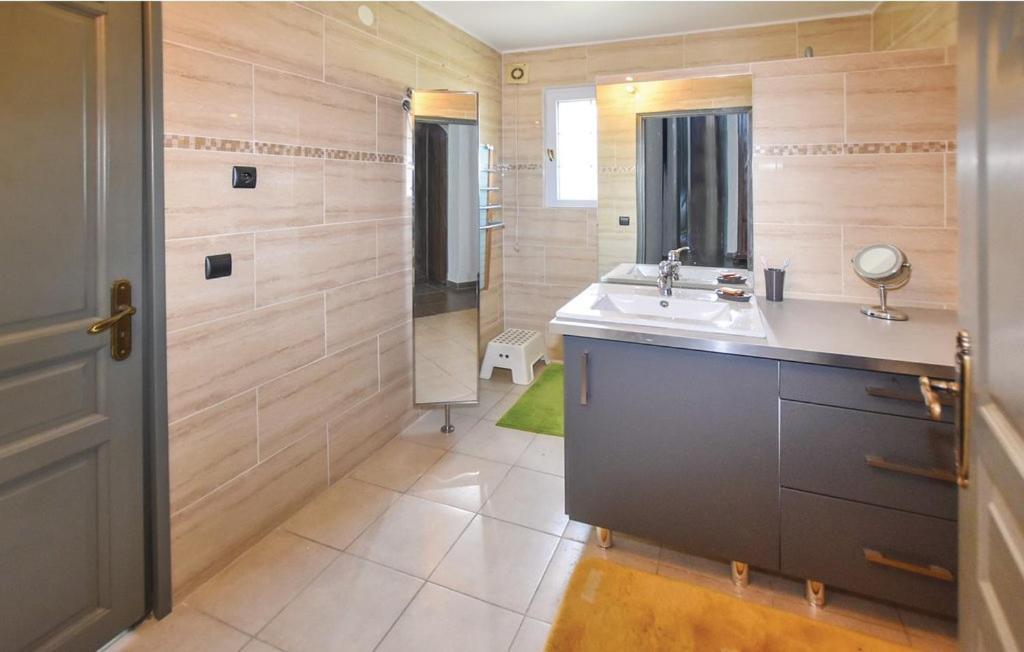 Charmante Maison Climatisee Vedene - Avignon Avec Piscine Экстерьер фото